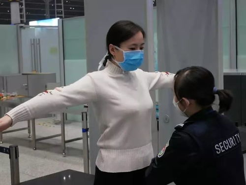 天津機場加強防疫措施 航站樓不間斷消毒，安檢需短暫摘口罩認證